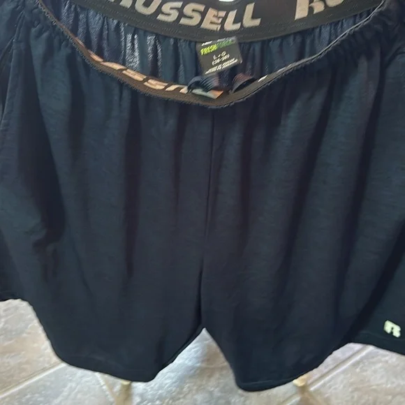 Russell Athletics shorts - Picture 4 of 8